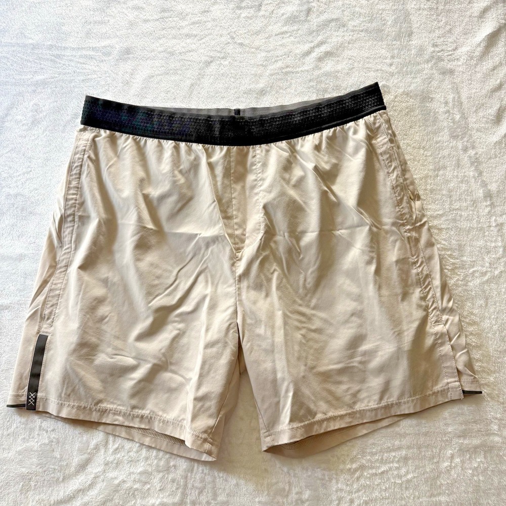 Rhône Athletic Running Shorts Tan/Black Men's Sz L Mesh Lining Pockets